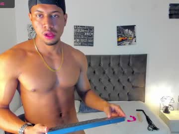 Paulcreewx Chaturbate stream image from January 06, 2025