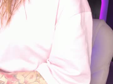 _Sabrinamoon Chaturbate stream image from January 06, 2025