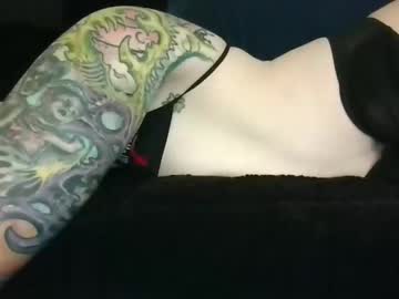 Tattedevilmisty Chaturbate stream image from January 06, 2025