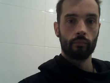Badbunniesonly Chaturbate stream image from January 06, 2025