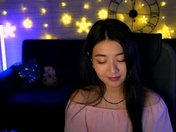 Hannarosie Chaturbate stream image from January 06, 2025
