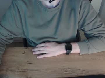 Junk2711 Chaturbate stream image from January 06, 2025