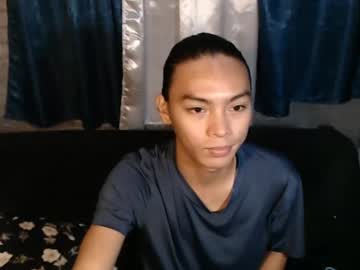Lalakinghugecock_2 Chaturbate stream image from January 06, 2025