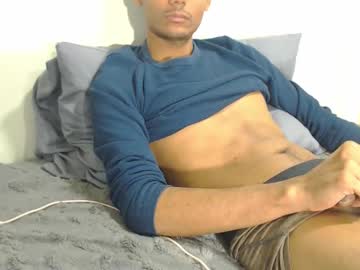 Latinmilker Chaturbate stream image from January 06, 2025