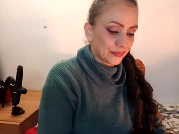 Candela_Brown Chaturbate stream image from January 06, 2025
