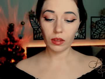 Missbeverlymills Chaturbate stream image from January 06, 2025