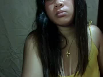 Simply_Y0urs Chaturbate stream image from January 06, 2025