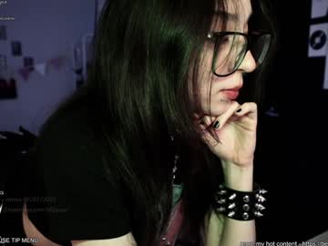 B0pppo Chaturbate stream image from January 06, 2025