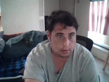 Gitmehard008 Chaturbate stream image from January 06, 2025