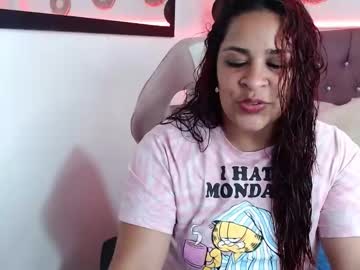 Jialee_ Chaturbate stream image from January 06, 2025