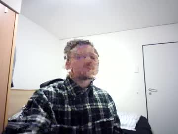 Pommesmiteiscreme Chaturbate stream image from January 06, 2025