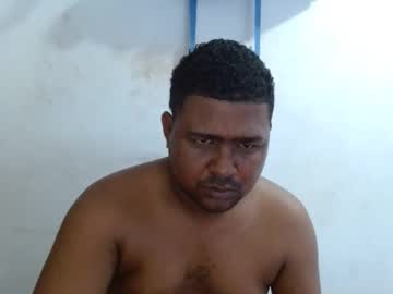 Wilintom483797 Chaturbate stream image from January 06, 2025