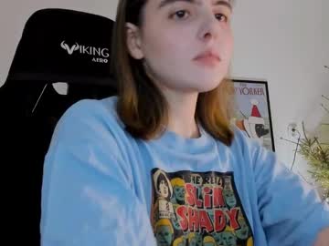 Emmamon Chaturbate stream image from January 06, 2025