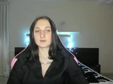 Kommunelifoxi Chaturbate stream image from January 06, 2025