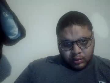Hugehome32 Chaturbate stream image from January 06, 2025