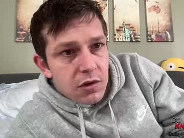 Colbyknox Chaturbate stream image from January 06, 2025