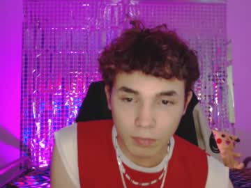 Silvergalaxy_ Chaturbate stream image from January 06, 2025
