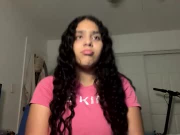 Valentina614033 Chaturbate stream image from January 06, 2025