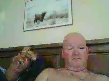 Black_N_White4 Chaturbate stream image from January 07, 2025