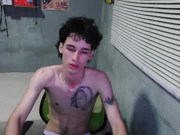 Gendo_05 Chaturbate stream image from January 07, 2025