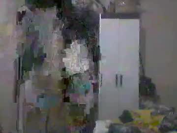 Lara_Woodstock Chaturbate stream image from January 07, 2025