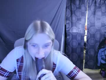 Ashleewolfx Chaturbate stream image from January 07, 2025