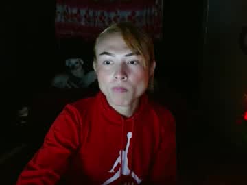 Azalea_Nena Chaturbate stream image from January 07, 2025