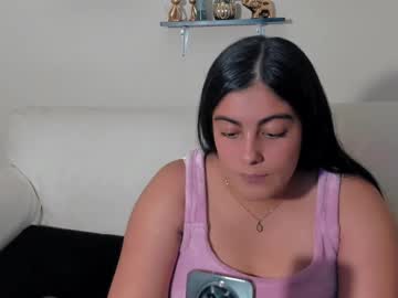 Littlemegan_12 Chaturbate stream image from January 07, 2025