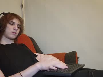 1heyhello Chaturbate stream image from January 07, 2025