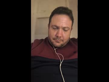 Louin Chaturbate stream image from January 07, 2025