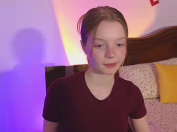 Mimichelle Chaturbate stream image from January 07, 2025