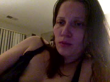Candylips2kiss Chaturbate stream image from January 07, 2025