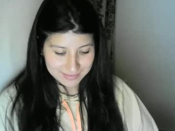 Hasley_Bbylee Chaturbate stream image from January 07, 2025