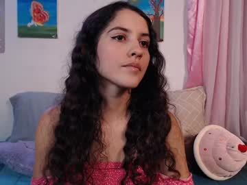 Lailypink Chaturbate stream image from January 07, 2025