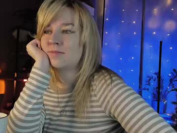 5_In_One Chaturbate stream image from January 07, 2025