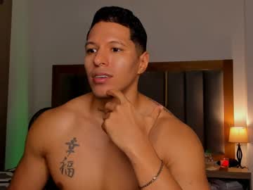 Adambrocs Chaturbate stream image from January 07, 2025