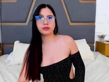Miaevanz_ Chaturbate stream image from January 07, 2025