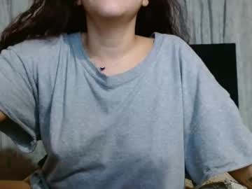 Aliciaencalzonesazules Chaturbate stream image from January 07, 2025
