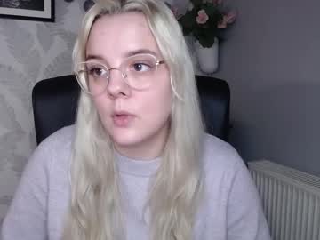 Sienna_Desire Chaturbate stream image from January 07, 2025