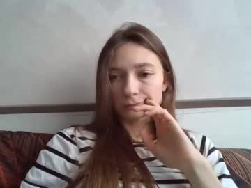 Lucky_Junx Chaturbate stream image from January 07, 2025