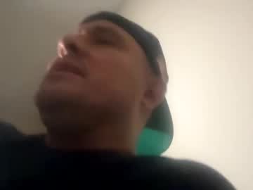Daddymackeronyy Chaturbate stream image from January 07, 2025
