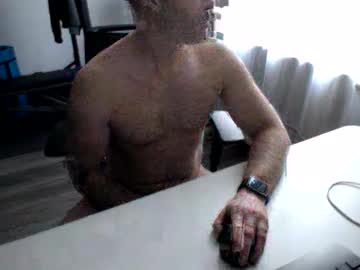 Julienneedyou Chaturbate stream image from January 07, 2025