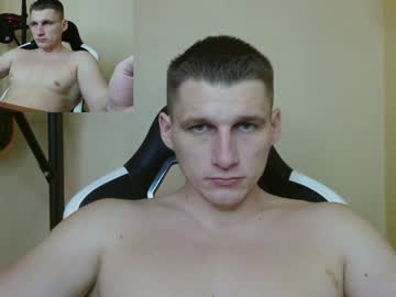 Poliglotjoe Chaturbate stream image from January 07, 2025