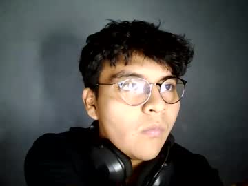 Yourfavboyy1 Chaturbate stream image from January 07, 2025