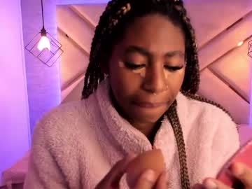 Queen_Perla_ Chaturbate stream image from January 07, 2025
