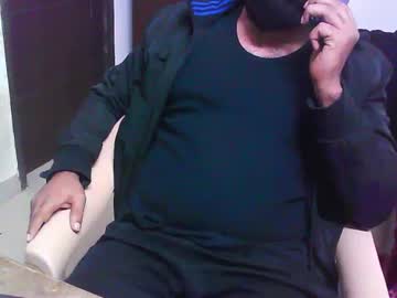 Boldinddude Chaturbate stream image from January 07, 2025