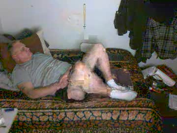 Canukeepmeuptoo Chaturbate stream image from January 07, 2025