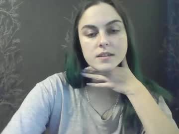 Flower_Bluee Chaturbate stream image from January 07, 2025