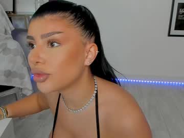 Moniqueeass Chaturbate stream image from January 07, 2025