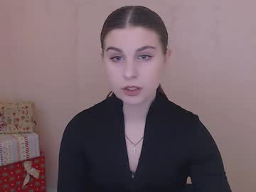 _Shy_Luna_ Chaturbate stream image from January 07, 2025
